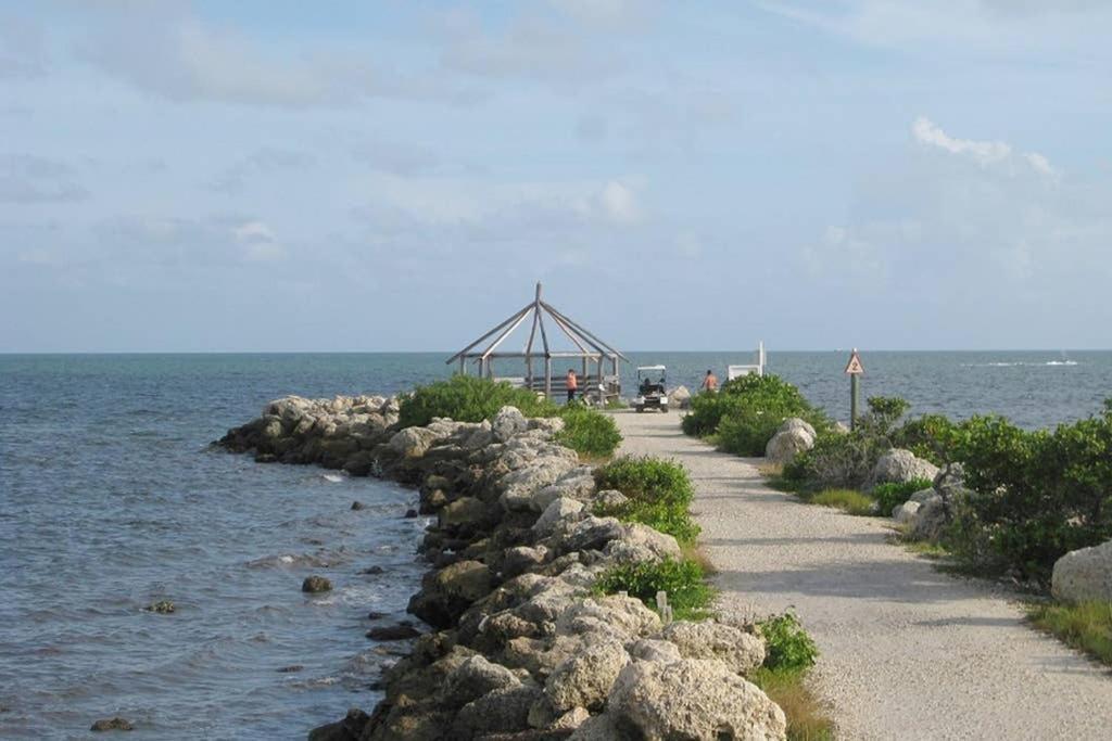 Licensed Mgr - 2/2 Villa - Oceanfront Beach Resort - Saltwater Lagoon & Marina! Key Largo Exterior foto
