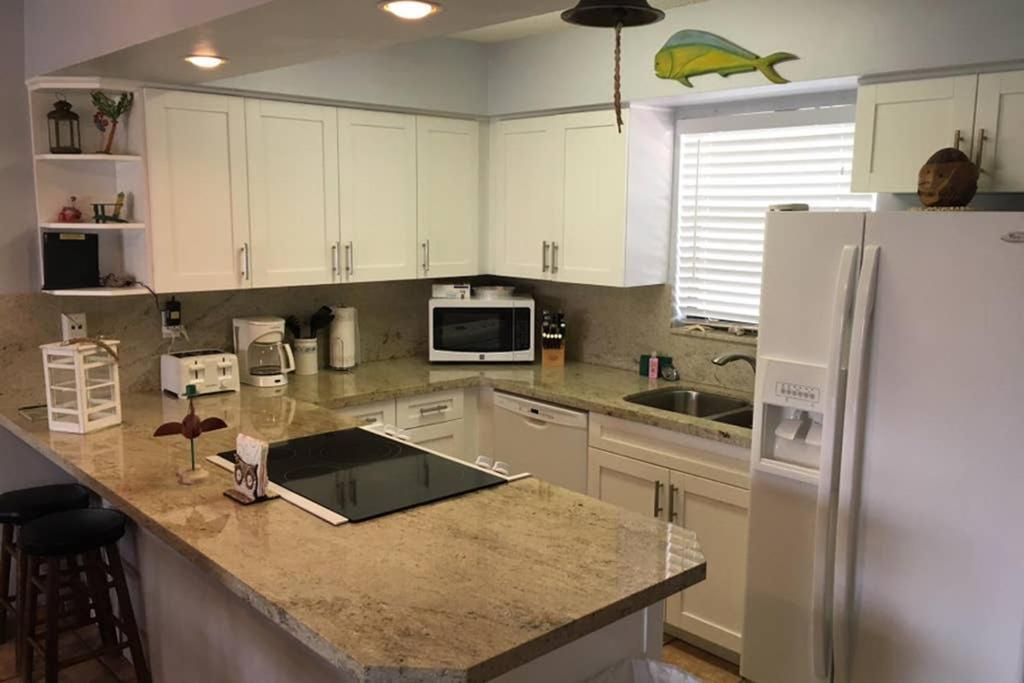 Licensed Mgr - 2/2 Villa - Oceanfront Beach Resort - Saltwater Lagoon & Marina! Key Largo Exterior foto